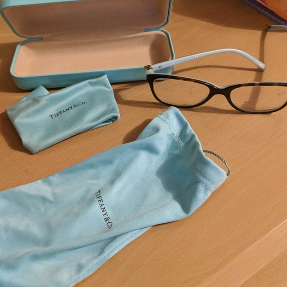 Tiffany tortoise shell glasses